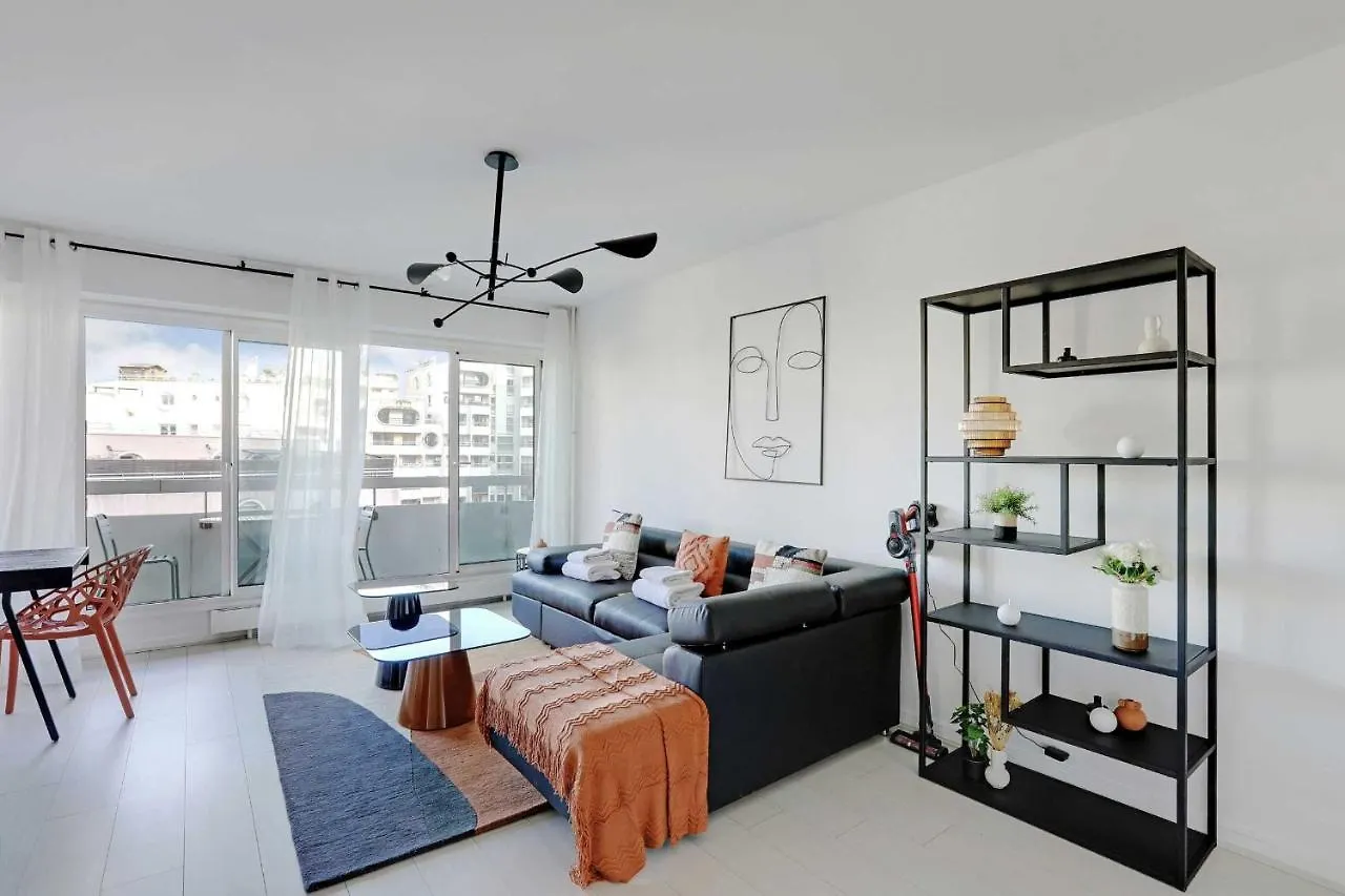 Charming T2 Refurbished Flanders Crimee * Párizs
